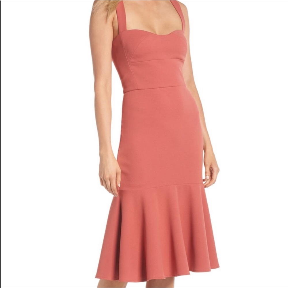 Gal meets glam Rae sweetheart scuba sleeveless